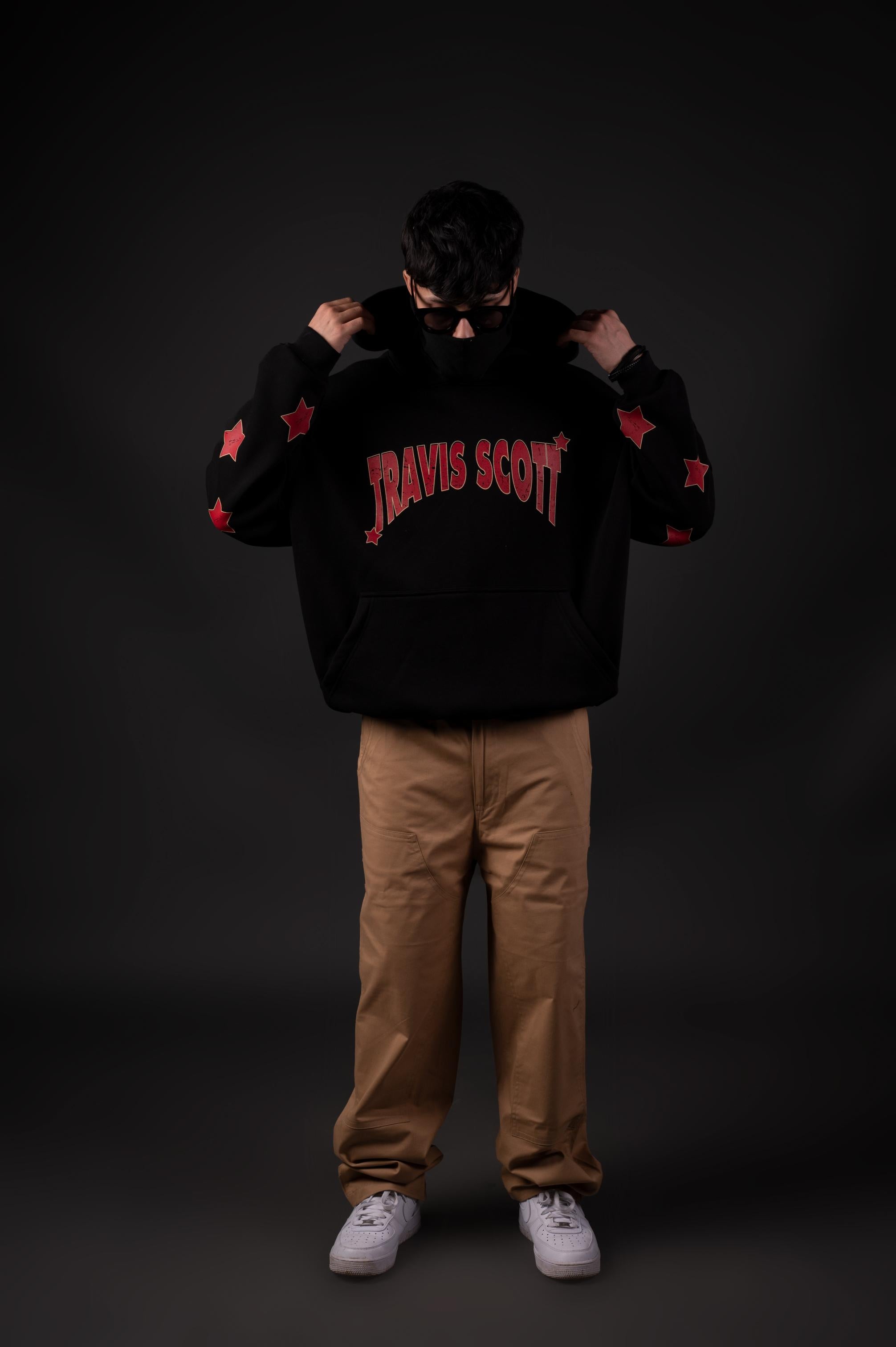 TRAVIS SCOTT BLACK